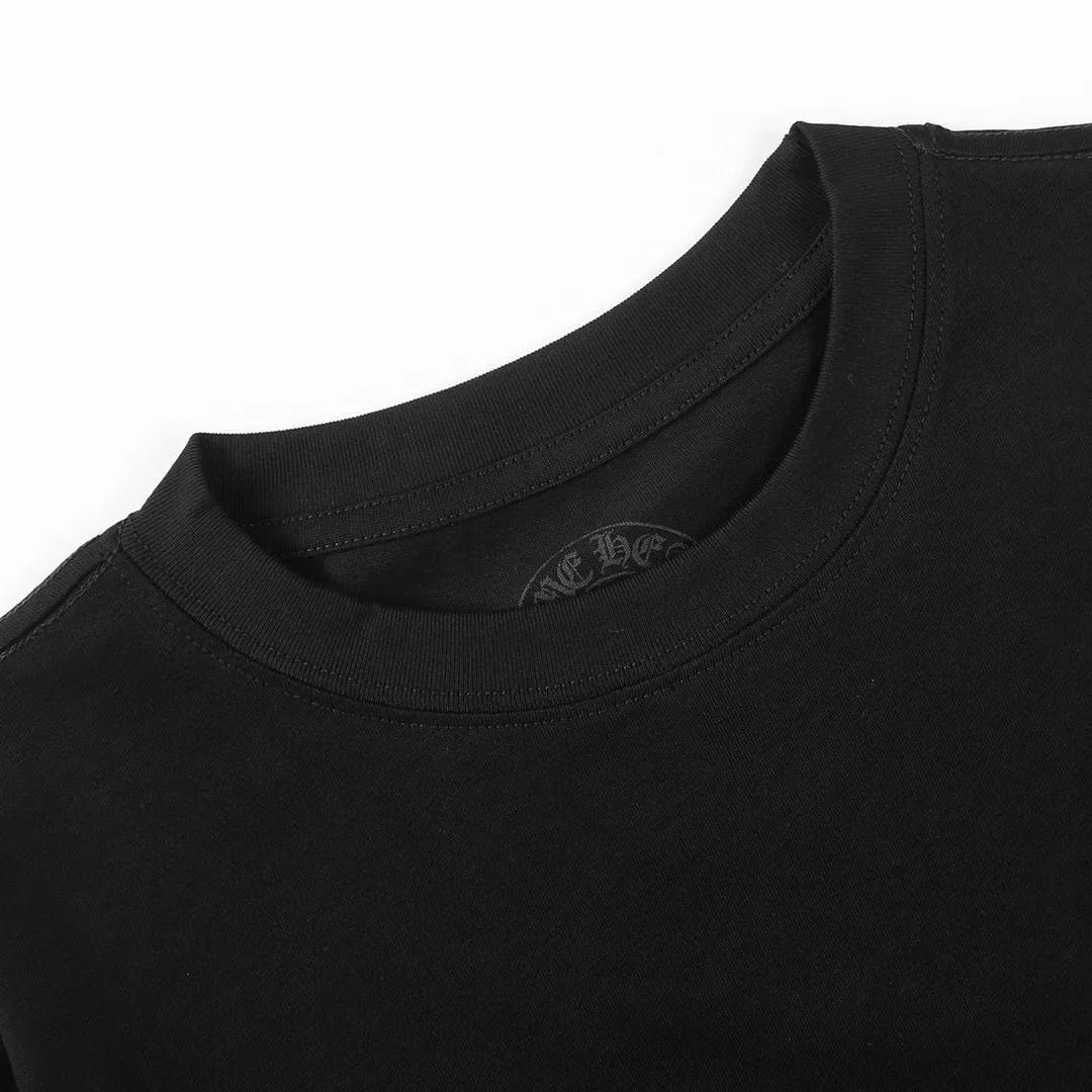 P180 #2105 -Chrome Hearts/Chrome Hearts 23ss scroll horseshoe Sanskrit printed popular long-sleeved T-shirt -High weight, high density and high quality. The wool is soft, delicate and skin-friendly. It feels soft and silky. It has excellent warmth and skin-friendly properties.